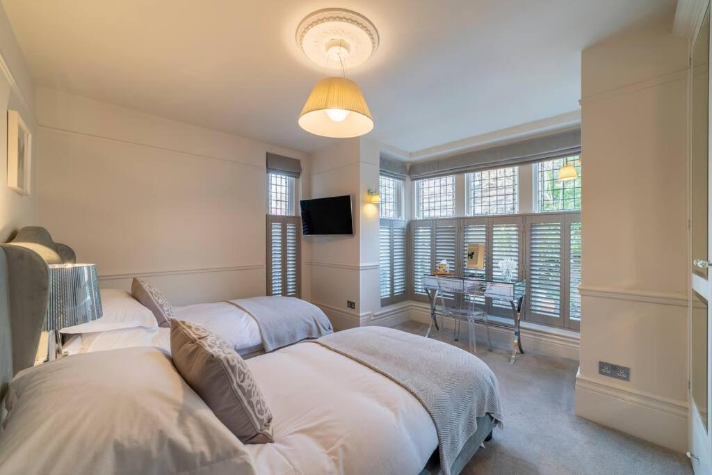 Westcourt By Rmg Apartments Harrogate Exterior photo